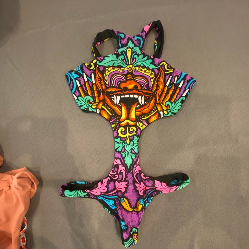 Cut out one piece bathing suit